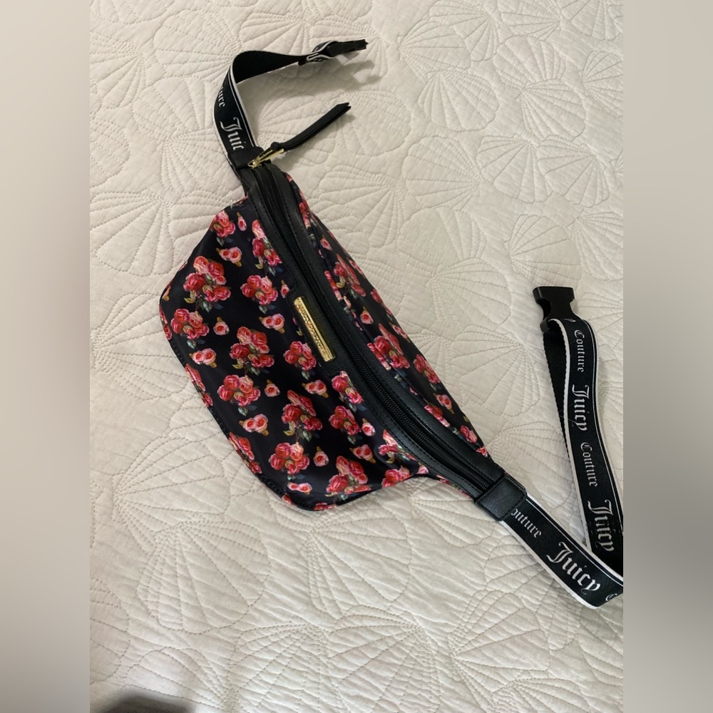 Juicy Couture Fanny Pack